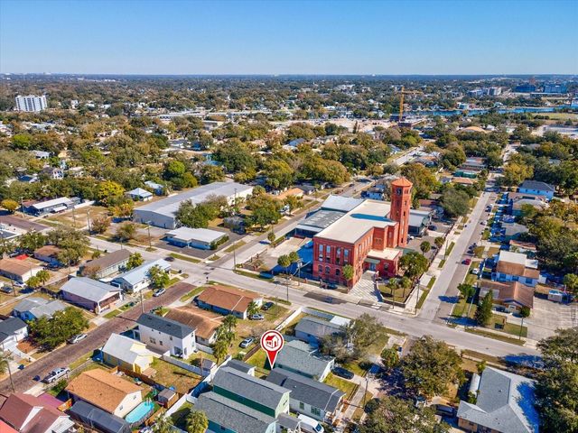 2107 W CHERRY STREET, Tampa, FL 33607