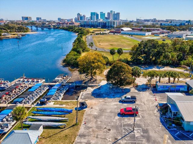 2107 W CHERRY STREET, Tampa, FL 33607