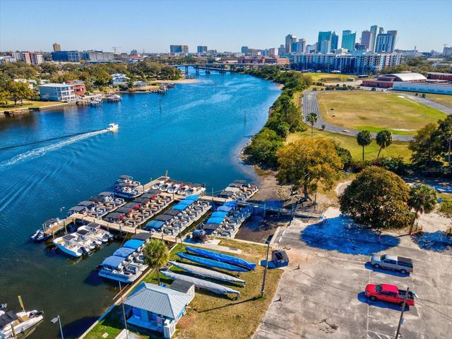 2107 W CHERRY STREET, Tampa, FL 33607