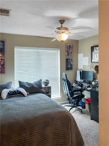 214 Apache Drive, Franklin, TX 77856