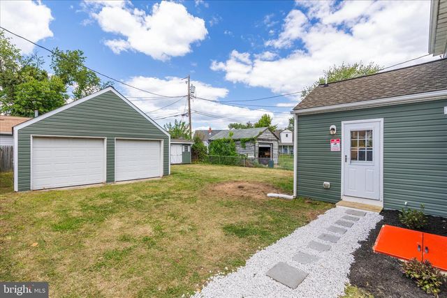 7400 BELCLARE RD, Baltimore, MD 21222