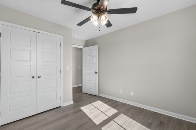 281 Wesson Dr, Clarksville, TN 37043