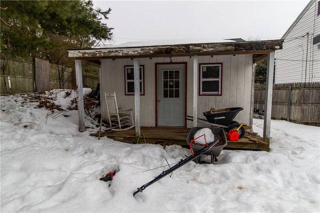 2 Kings Forest Lane, West Warwick, RI 02893