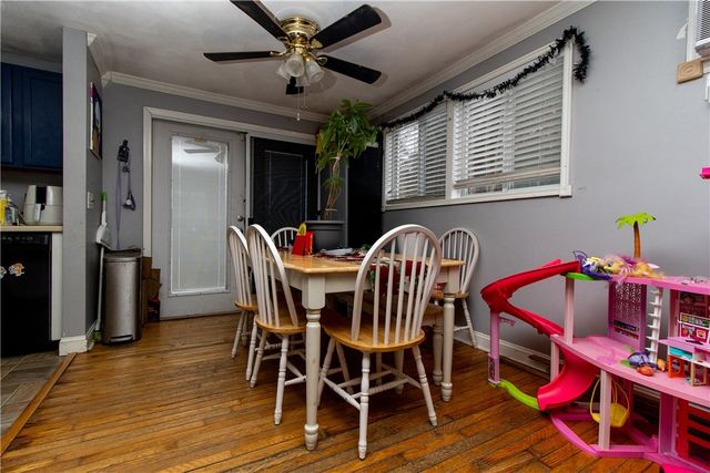 2 Kings Forest Lane, West Warwick, RI 02893