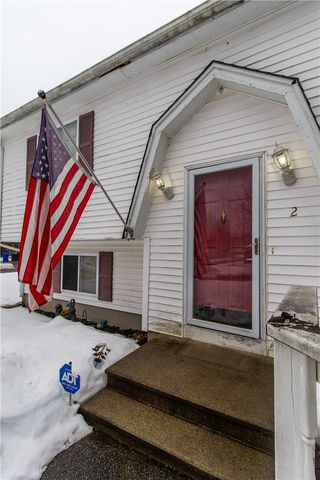 2 Kings Forest Lane, West Warwick, RI 02893