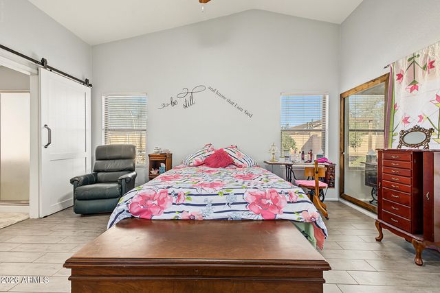 96 W DEXTER Way, San Tan Valley, AZ 85143