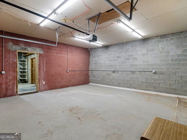 236 Airport Road, Griffin, GA 30224