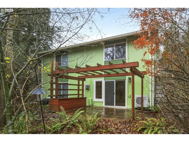 4387 Sw 94TH Ave, Portland, OR 97225