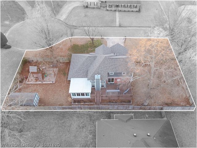 330 Duke Circle, Greenwood, AR 72936