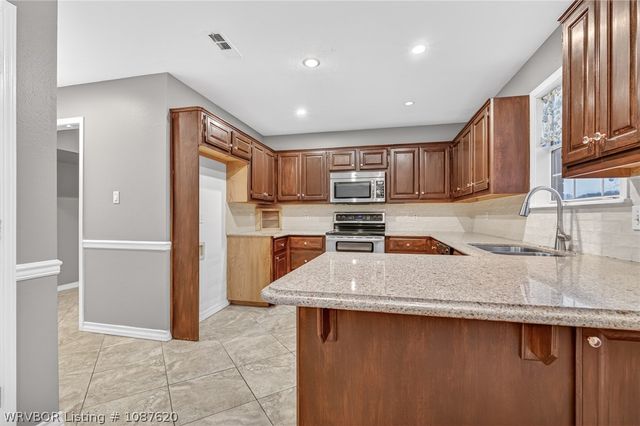 330 Duke Circle, Greenwood, AR 72936