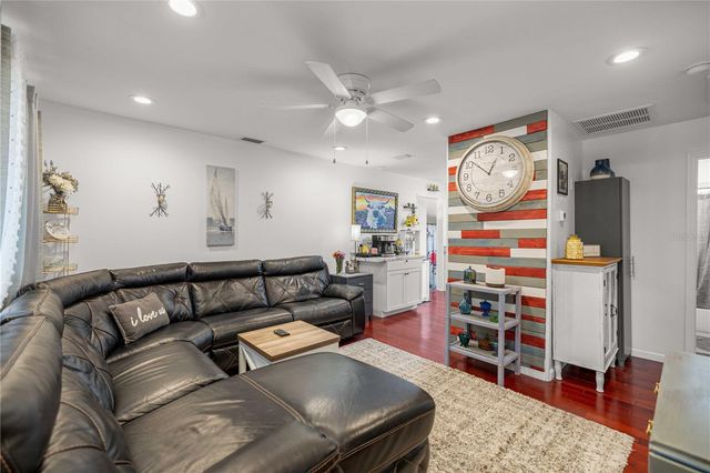 1512 NE 37TH STREET, Ocala, FL 34479