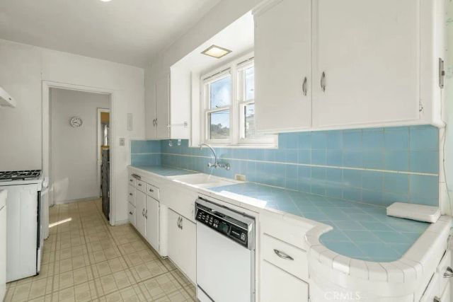 5732 Bowcroft Street, Los Angeles, CA 90016