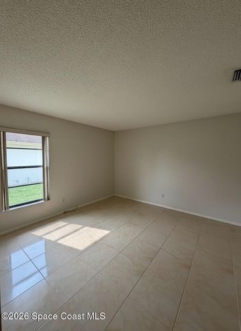 1629 Gadsden Avenue NW, Palm Bay, FL 32907