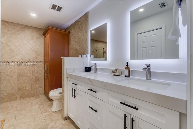 14517 SW 98th Terrace, Miami, FL 33186