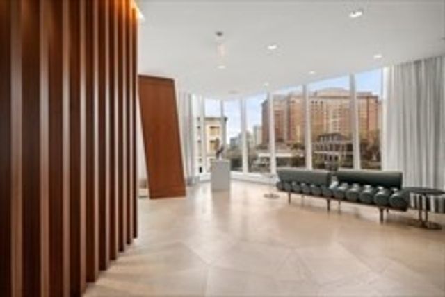150 Seaport Blvd 10B, Boston, MA 02210