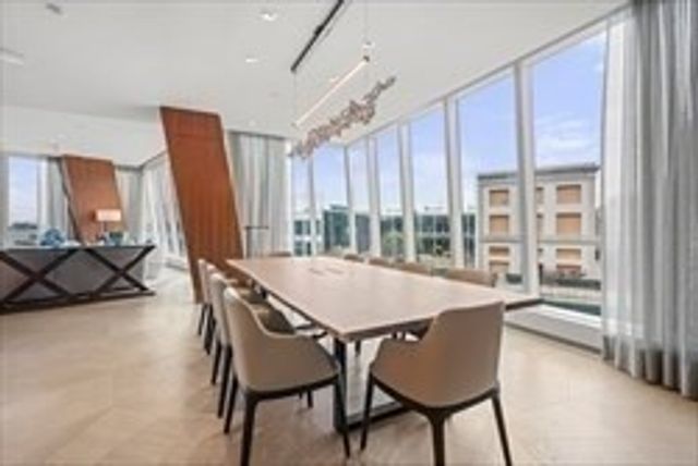 150 Seaport Blvd 10B, Boston, MA 02210