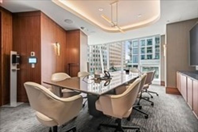 150 Seaport Blvd 10B, Boston, MA 02210