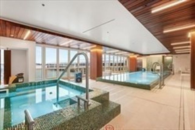 150 Seaport Blvd 10B, Boston, MA 02210