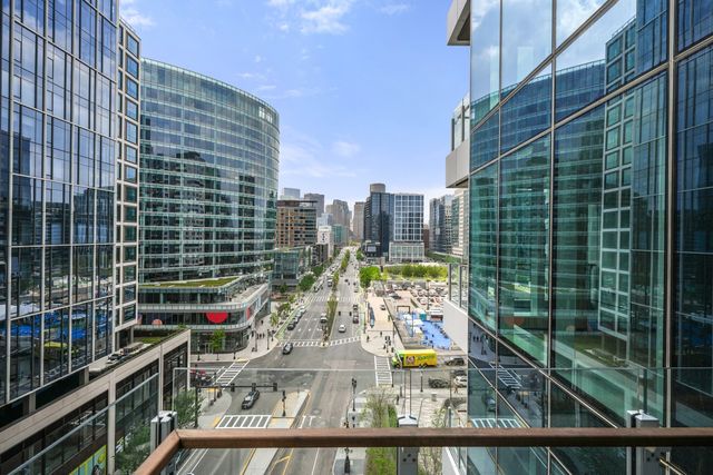 150 Seaport Blvd 10B, Boston, MA 02210