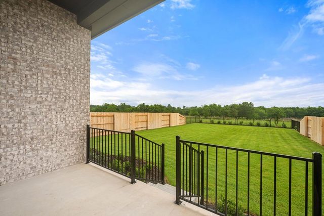 108 Bloomington Loop, Hutto, TX 78634