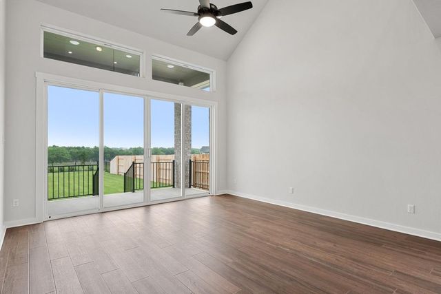 108 Bloomington Loop, Hutto, TX 78634