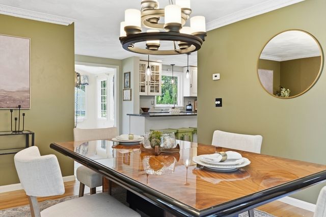 267 Beacon, Andover, MA 01810