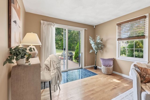 267 Beacon, Andover, MA 01810