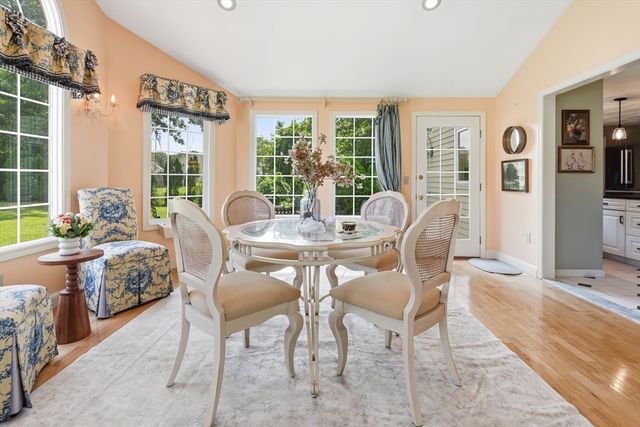 267 Beacon, Andover, MA 01810