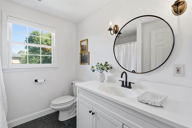 267 Beacon, Andover, MA 01810