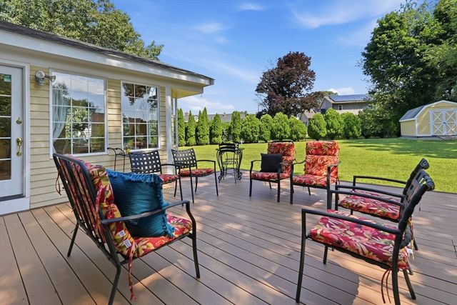 267 Beacon, Andover, MA 01810