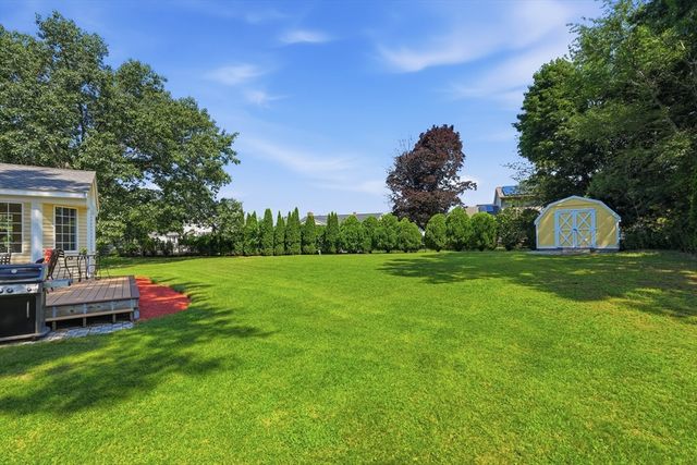 267 Beacon, Andover, MA 01810