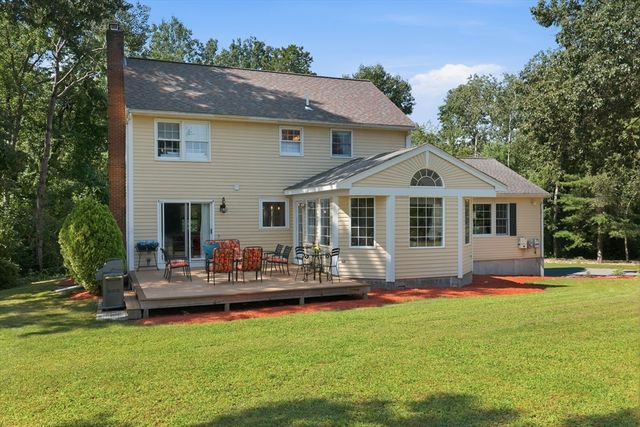 267 Beacon, Andover, MA 01810