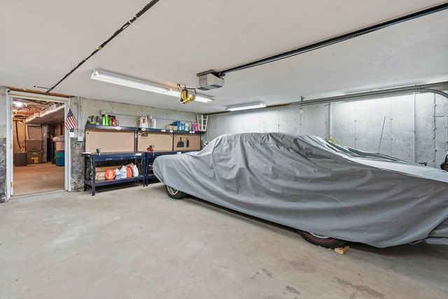 267 Beacon, Andover, MA 01810