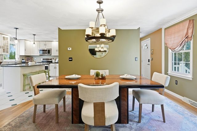 267 Beacon, Andover, MA 01810