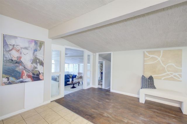 216 Camellia Street, Lake Jackson, TX 77566