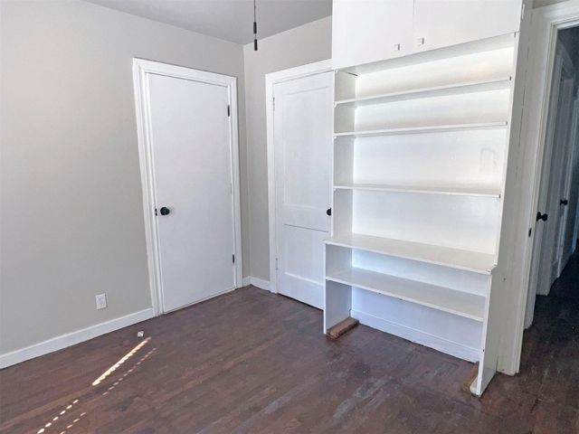 216 Camellia Street, Lake Jackson, TX 77566