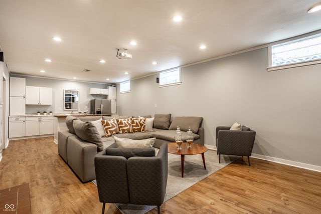 6021 N Meridian Street, Indianapolis, IN 46208