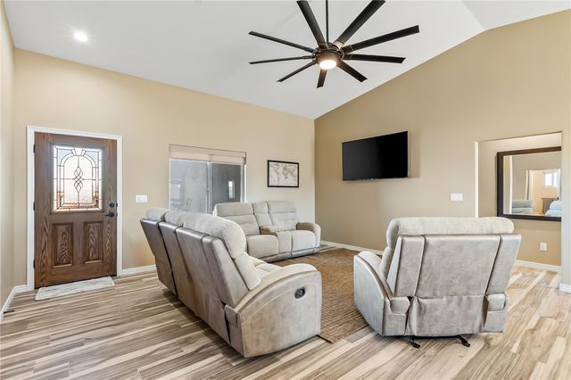 4792 Powell Lake Road, Topock, AZ 86436