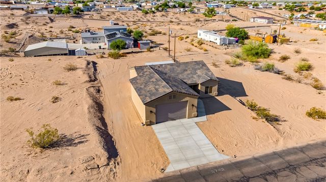 4792 Powell Lake Road, Topock, AZ 86436