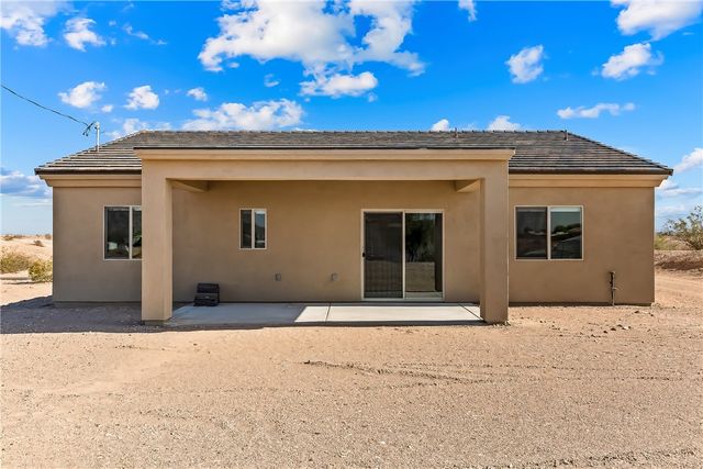 4792 Powell Lake Road, Topock, AZ 86436