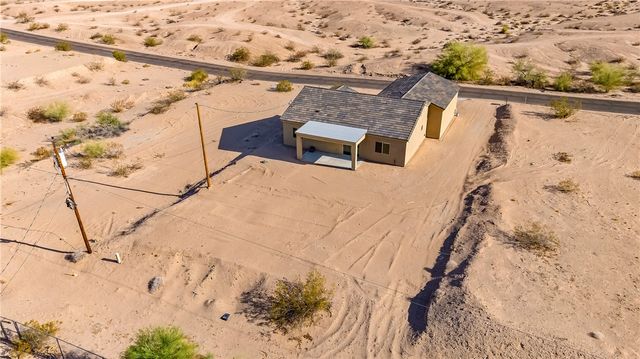 4792 Powell Lake Road, Topock, AZ 86436