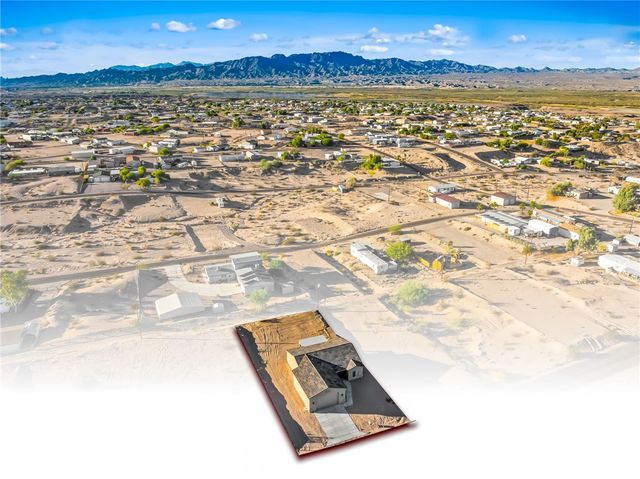 4792 Powell Lake Road, Topock, AZ 86436