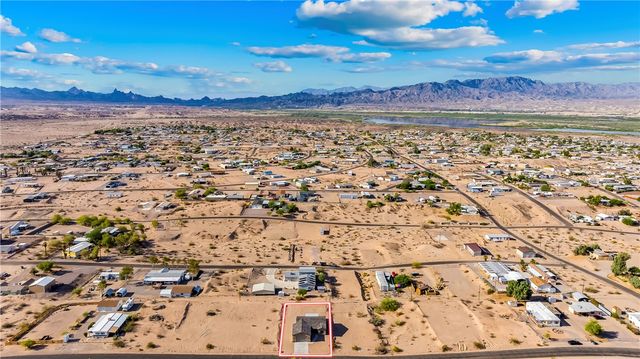 4792 Powell Lake Road, Topock, AZ 86436