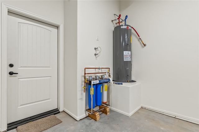 4792 Powell Lake Road, Topock, AZ 86436