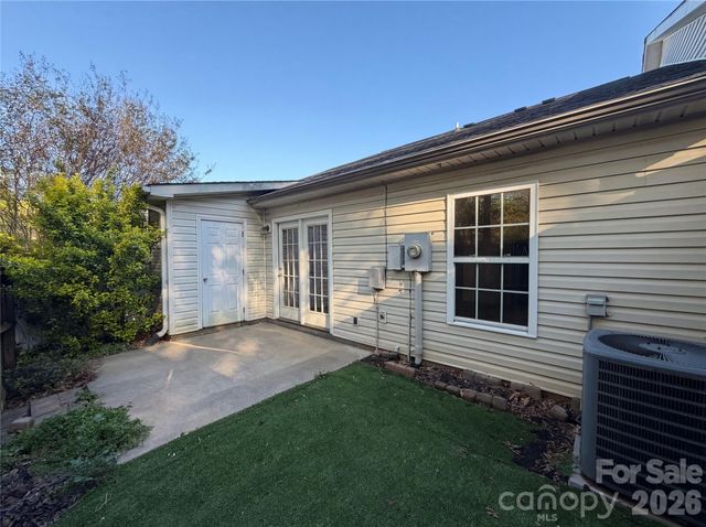 3088 Trimble Circle NW, Concord, NC 28027