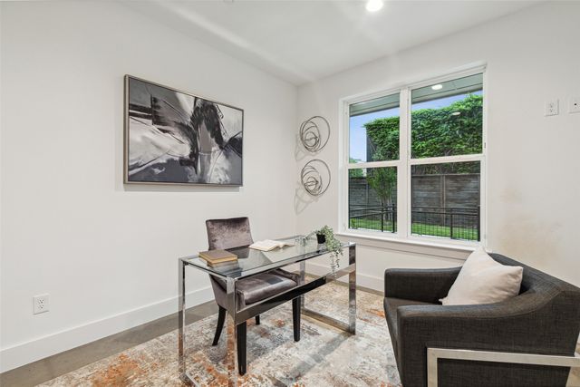 3040 Chimes Street, Dallas, TX 75219