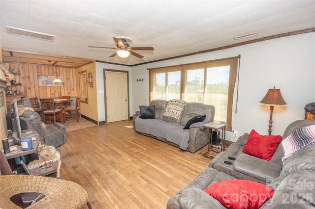 120 Mitch Road, Union Grove, NC 28689