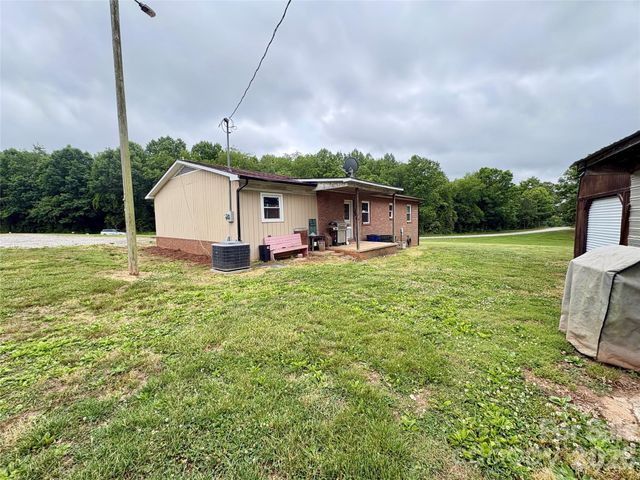 120 Mitch Road, Union Grove, NC 28689