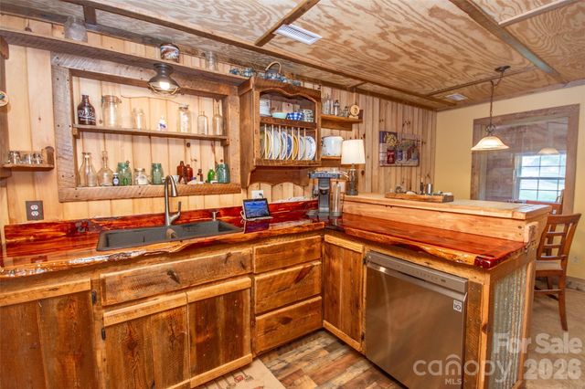 120 Mitch Road, Union Grove, NC 28689