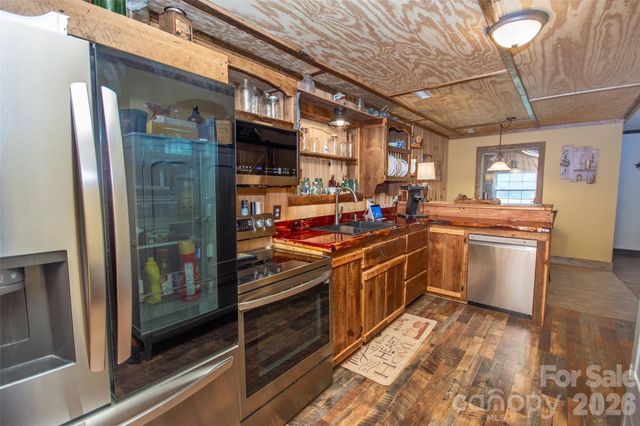 120 Mitch Road, Union Grove, NC 28689